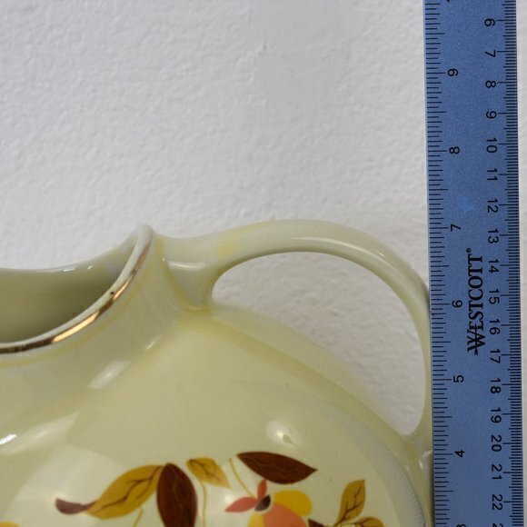 Vintage Hall's Superior Quality Kitchenware By Mary Dunbar Water Pitcher GUC - Picture 2 of 5
